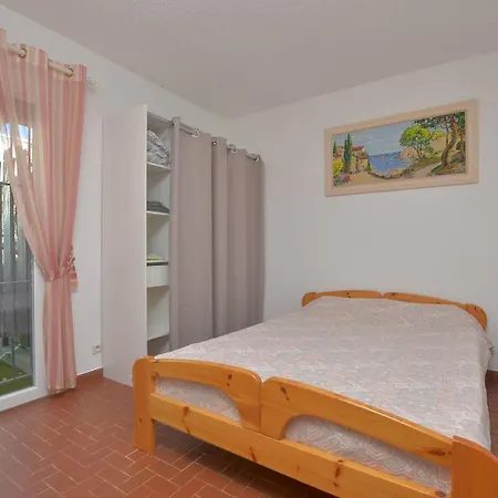 Grau Village 21, Maison T3, Avec Jardin Au Grau Du Roi, Proche Et Centre Commercial, Pour 5/6 Personnes *